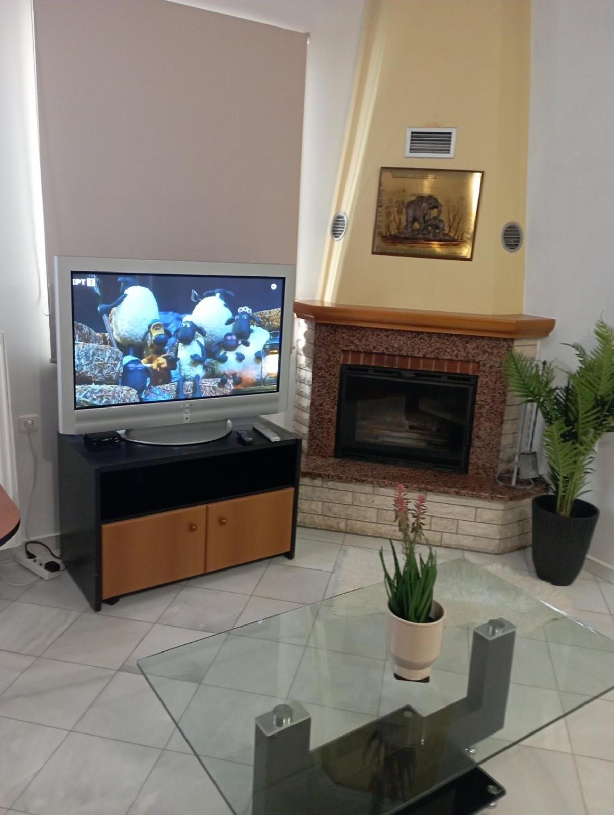 Δ 52 Suite Volos Exterior photo